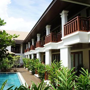 Athena Hotel